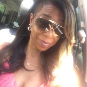 Meet your Posher, Cecelia